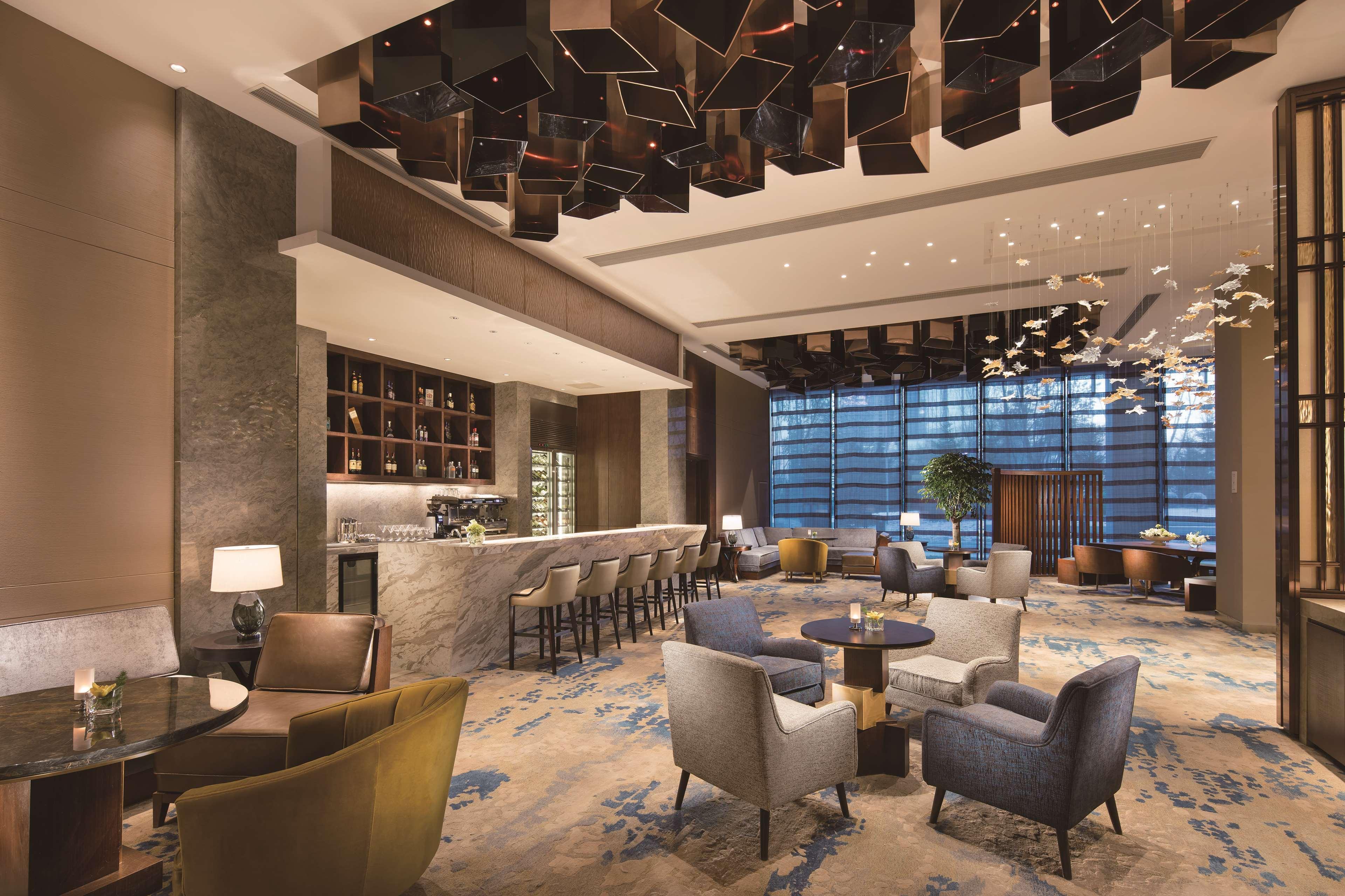 Hilton Shenyang Hotel Exterior photo